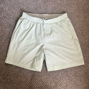 Lululemon Channel Cross Shorts